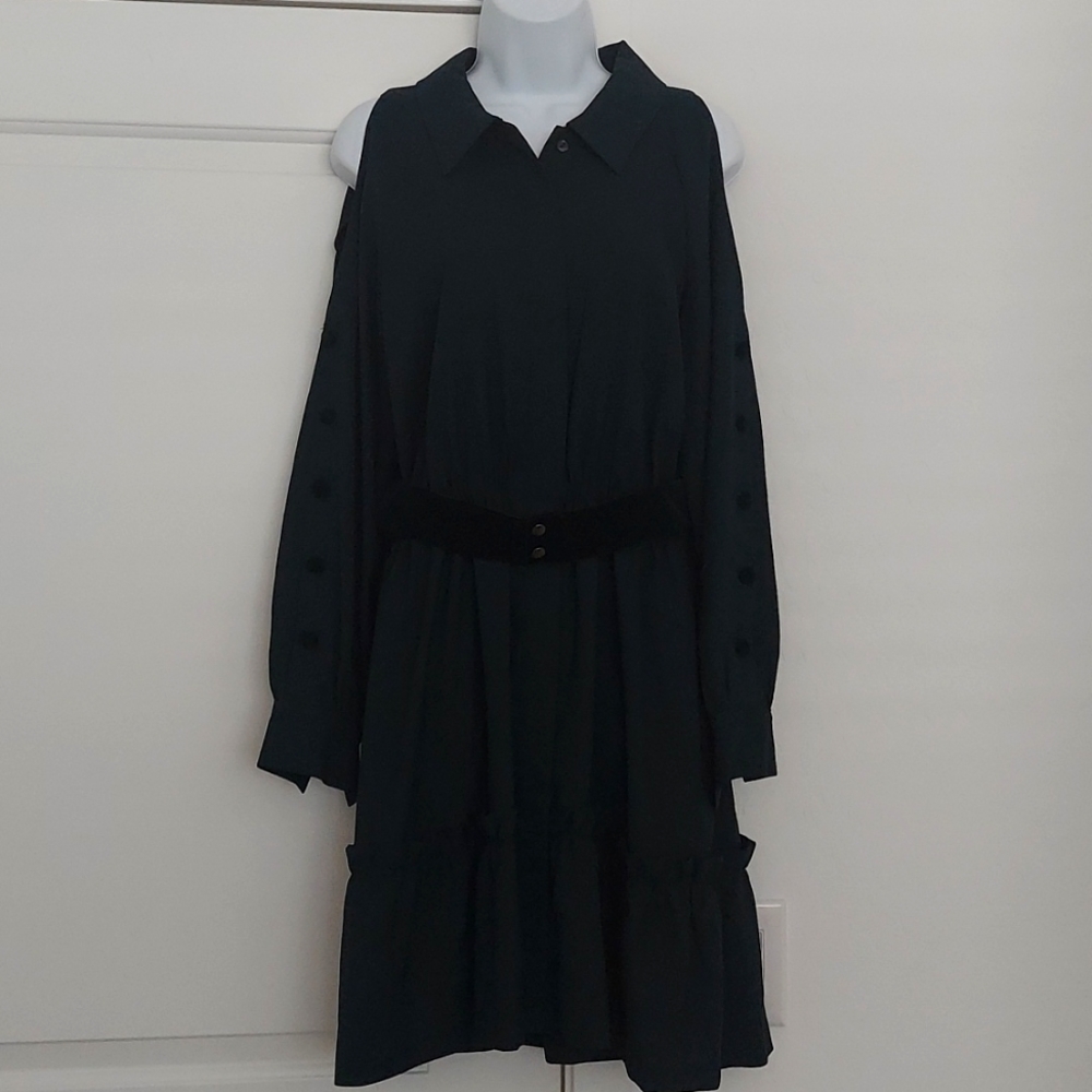 Eliza J cold shoulder dress
